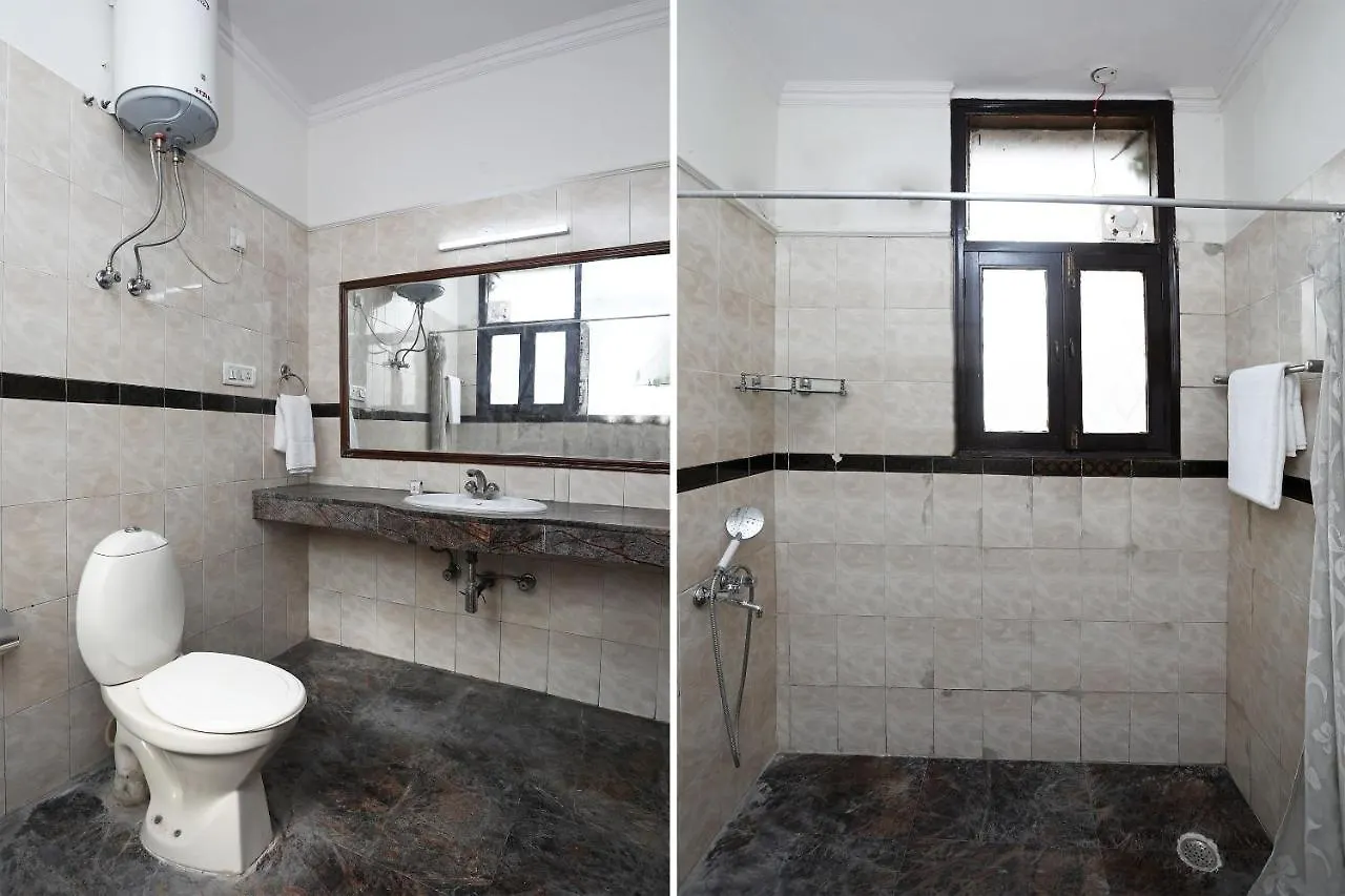 Гостевой дом Oyo 14408 Corple Stays Гургаон